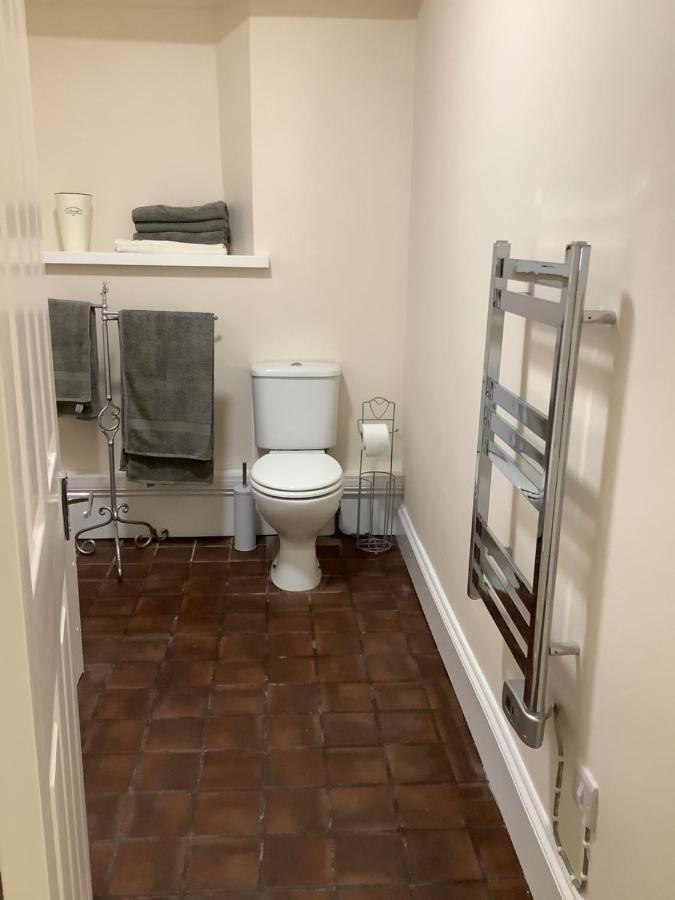 1 - Bed Ground Floor Apartment United Kingdom Buitenkant foto