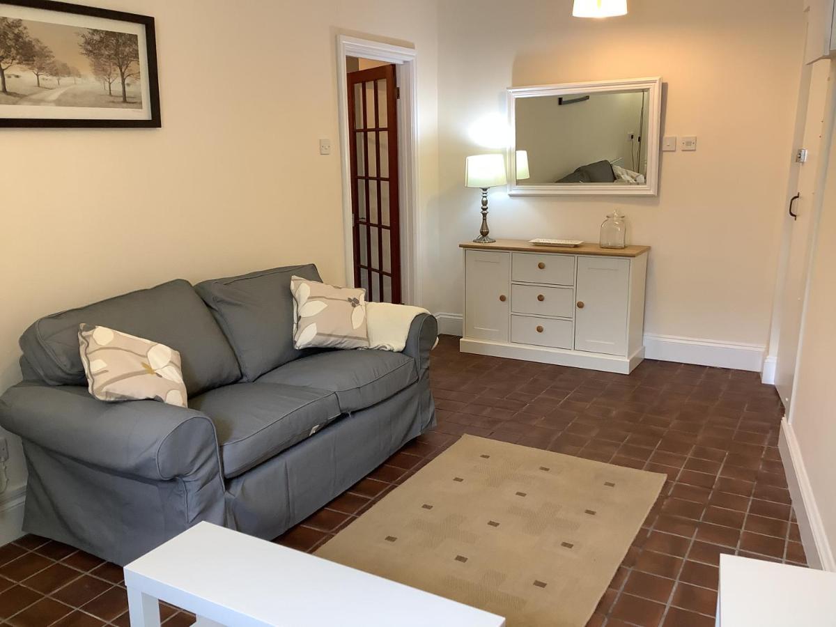1 - Bed Ground Floor Apartment United Kingdom Buitenkant foto